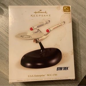 Star Trek U.S.S. Enterprise NCC-1701 ornament